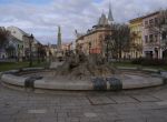 fontána a v pozadí Andrássyho palác Košice